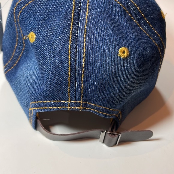 🆕DIVA Distressed Denim Cap - Picture 2 of 3